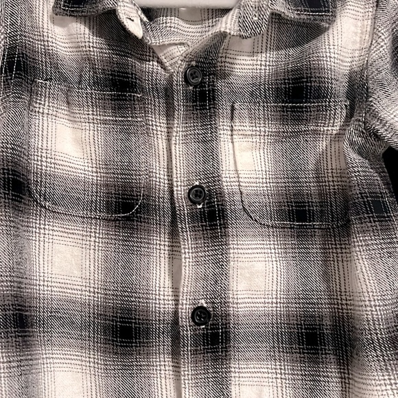 Baby Gap Flannel shirt Size:3T - Picture 4 of 6